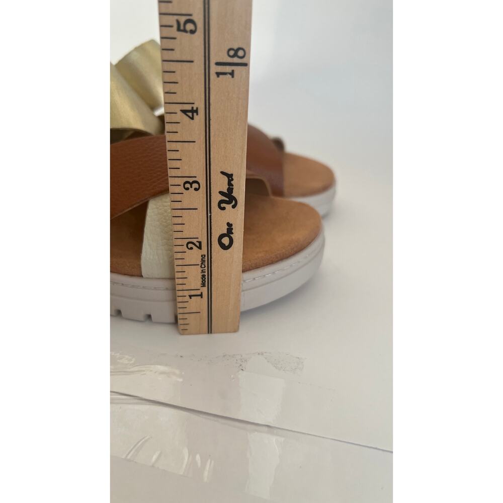 Vionic Uptown Sunset Sandal In Tan / Gold Metallic Leather Size 9 - Picture 12 of 13